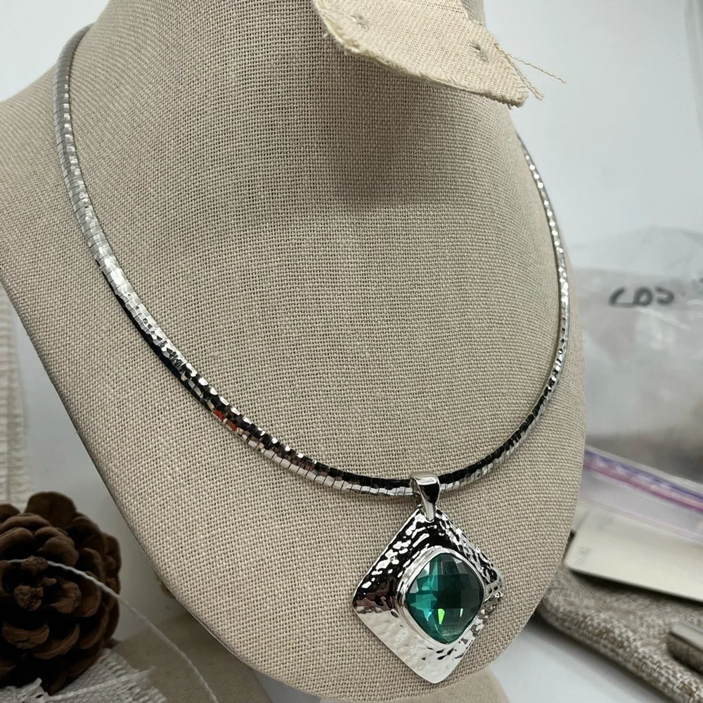 925 Italy Platinum Over Sterling Silver Hammered Pendant Necklace – 26.2g - Picture 8 of 17